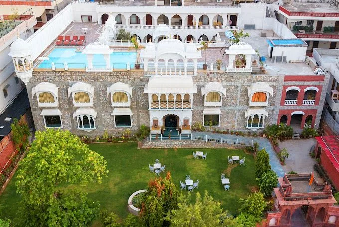 Hotel Rajasthan Palace