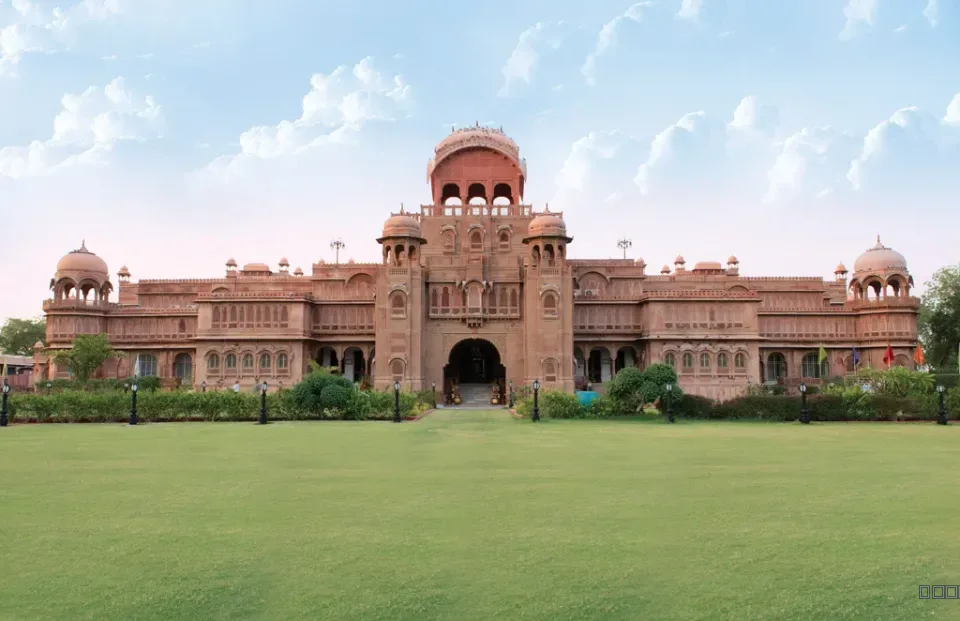 The Laxmi Niwas Palace