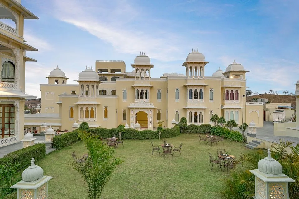 The Everest Hill Resort & Spa