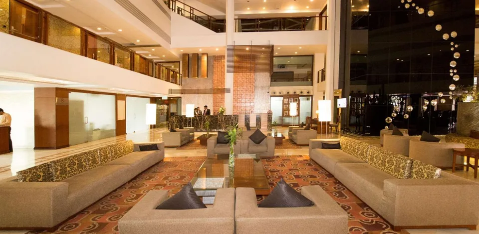 Clarion Bella Casa Hotel